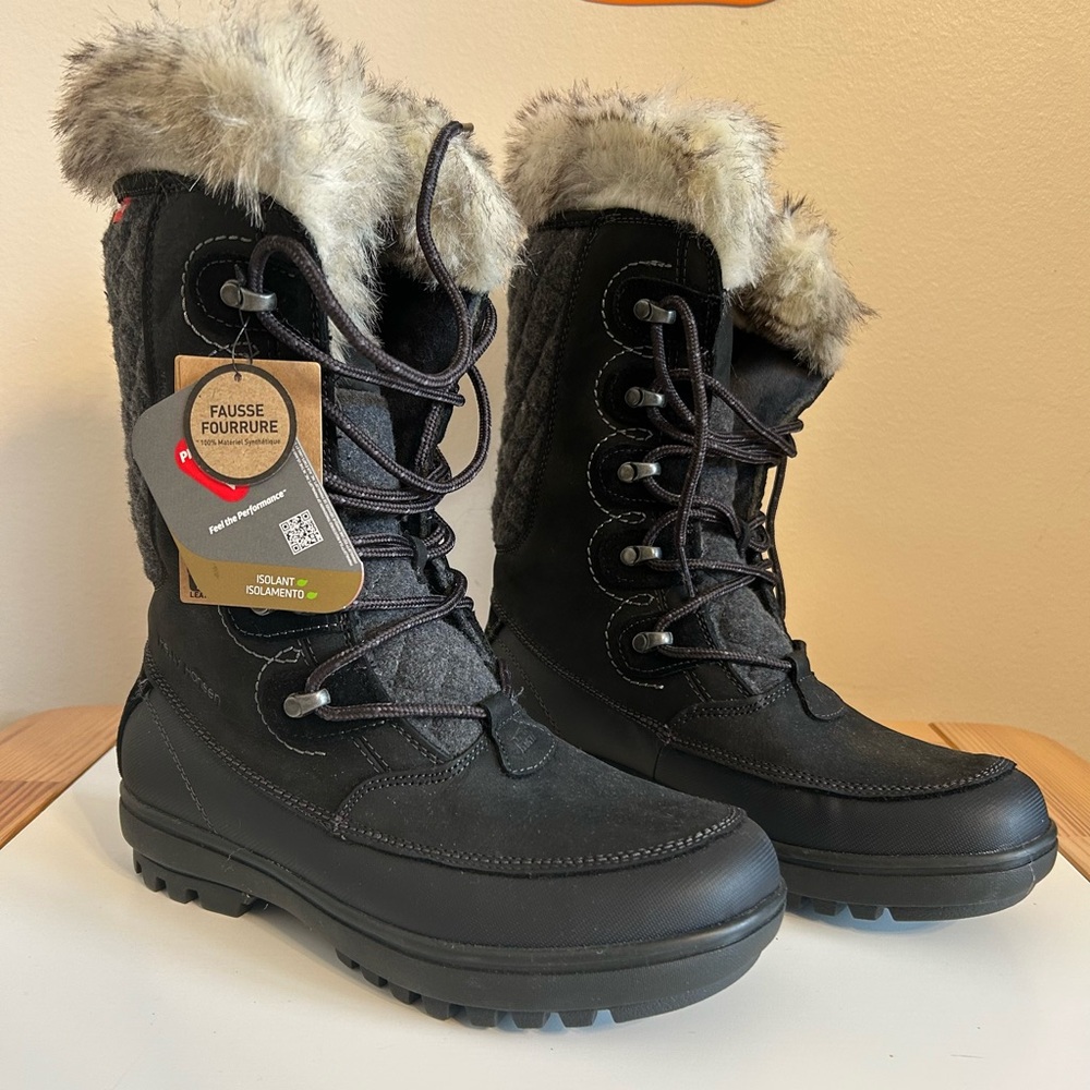 Denver Hayes Black Faux-Fur Lace-Up Winter Boots size 8